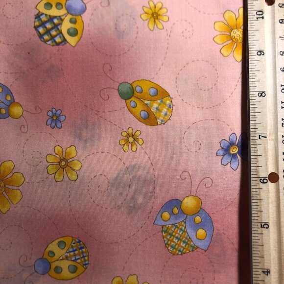 🛒 $15 Quilt Cotton Fabric Material - 2 1/2 yards Lady Bug Floral #3769 - Picture 2 of 2